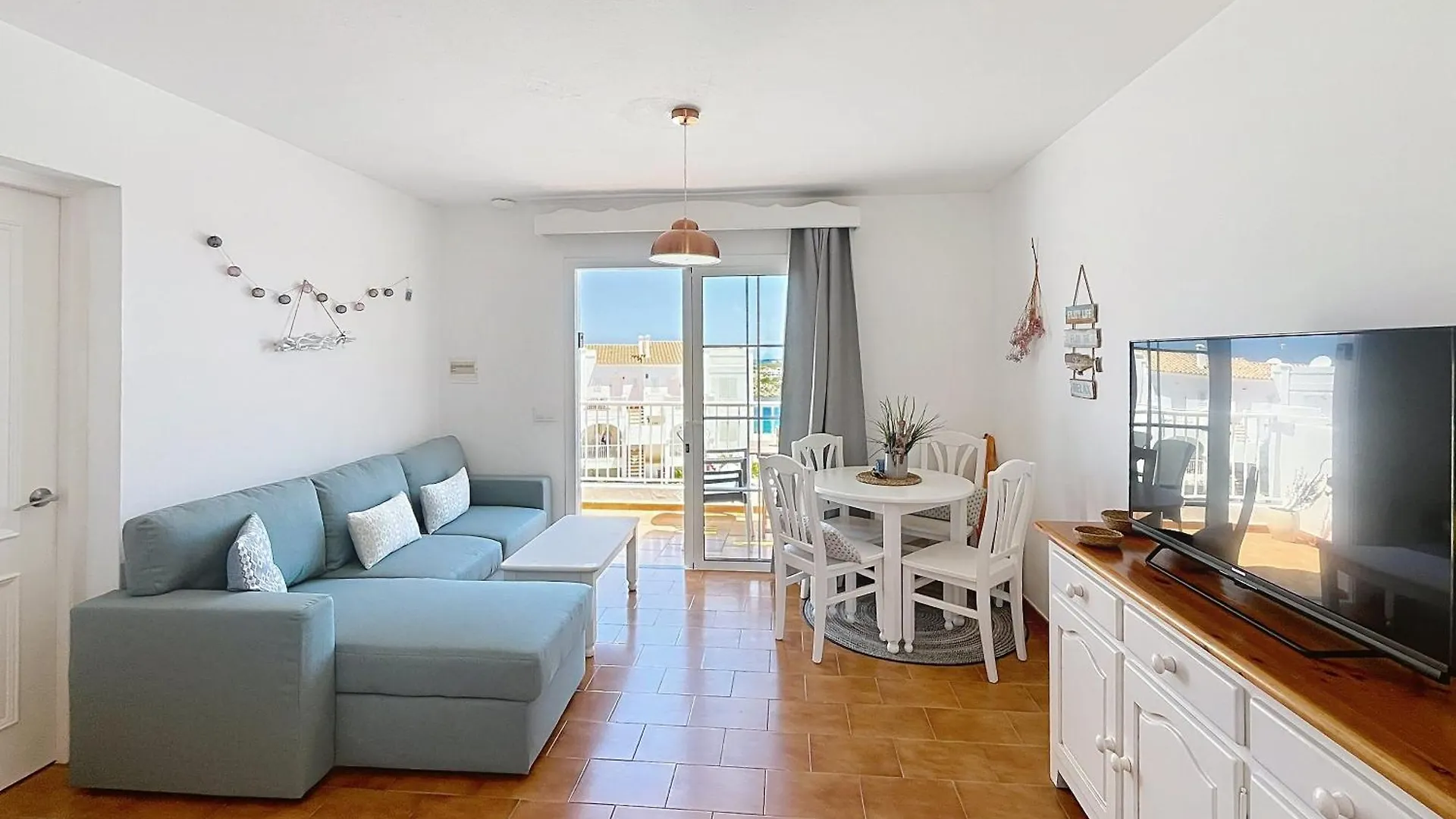 דירה ארנל ד'אן קסטל Castellsol Apartamento 302