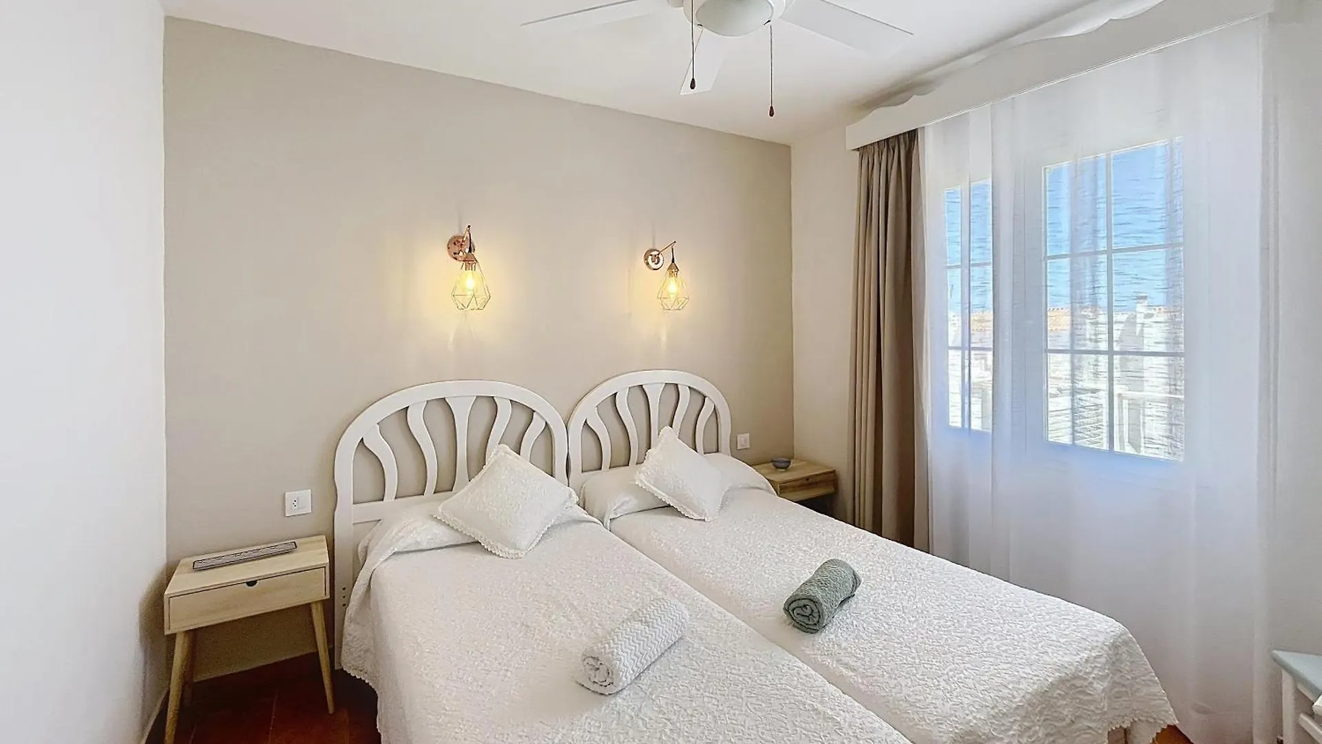 דירה ארנל ד'אן קסטל Castellsol Apartamento 302